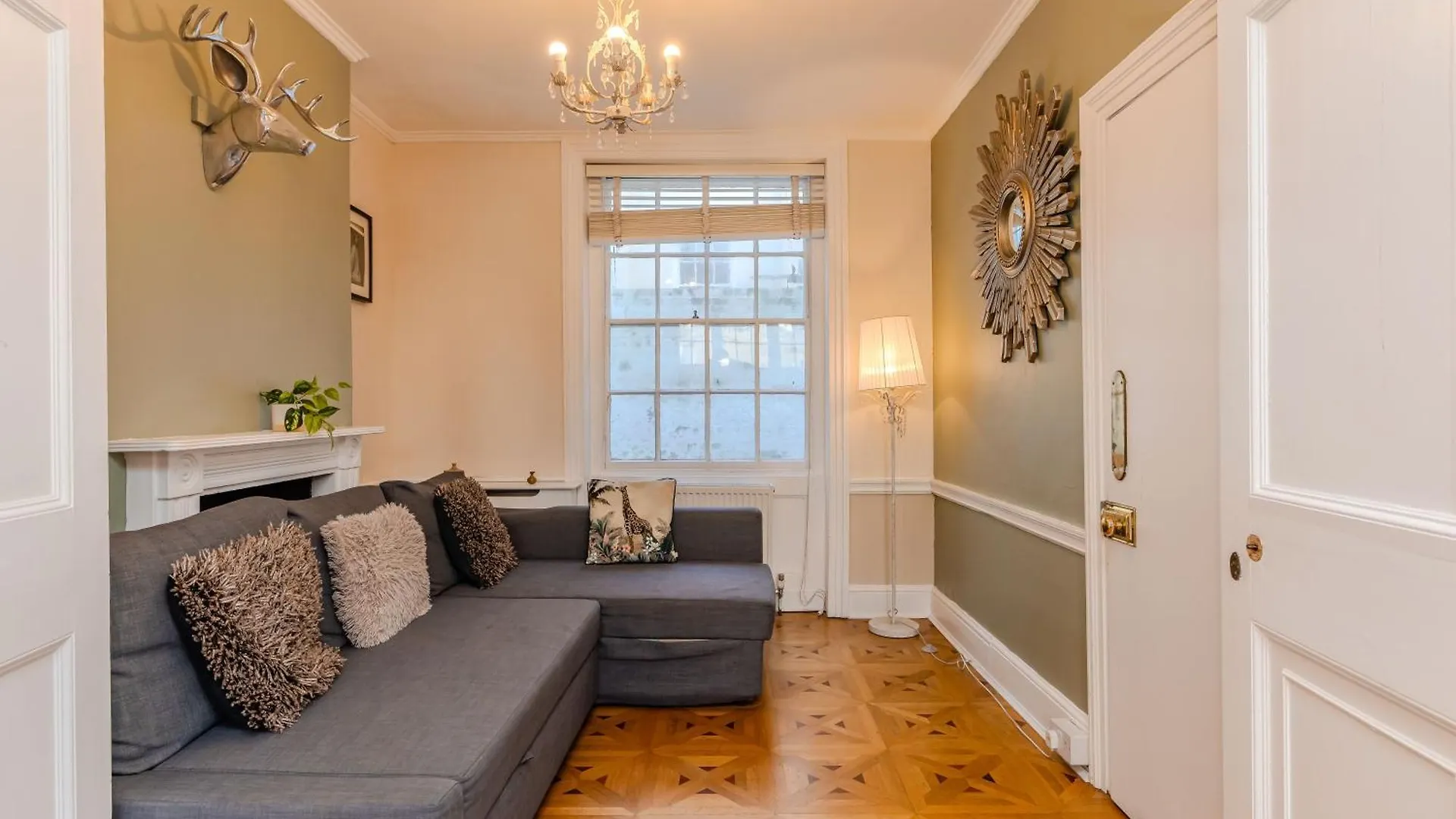 Perfect Big House Next To Brighton Beach Sleep 20