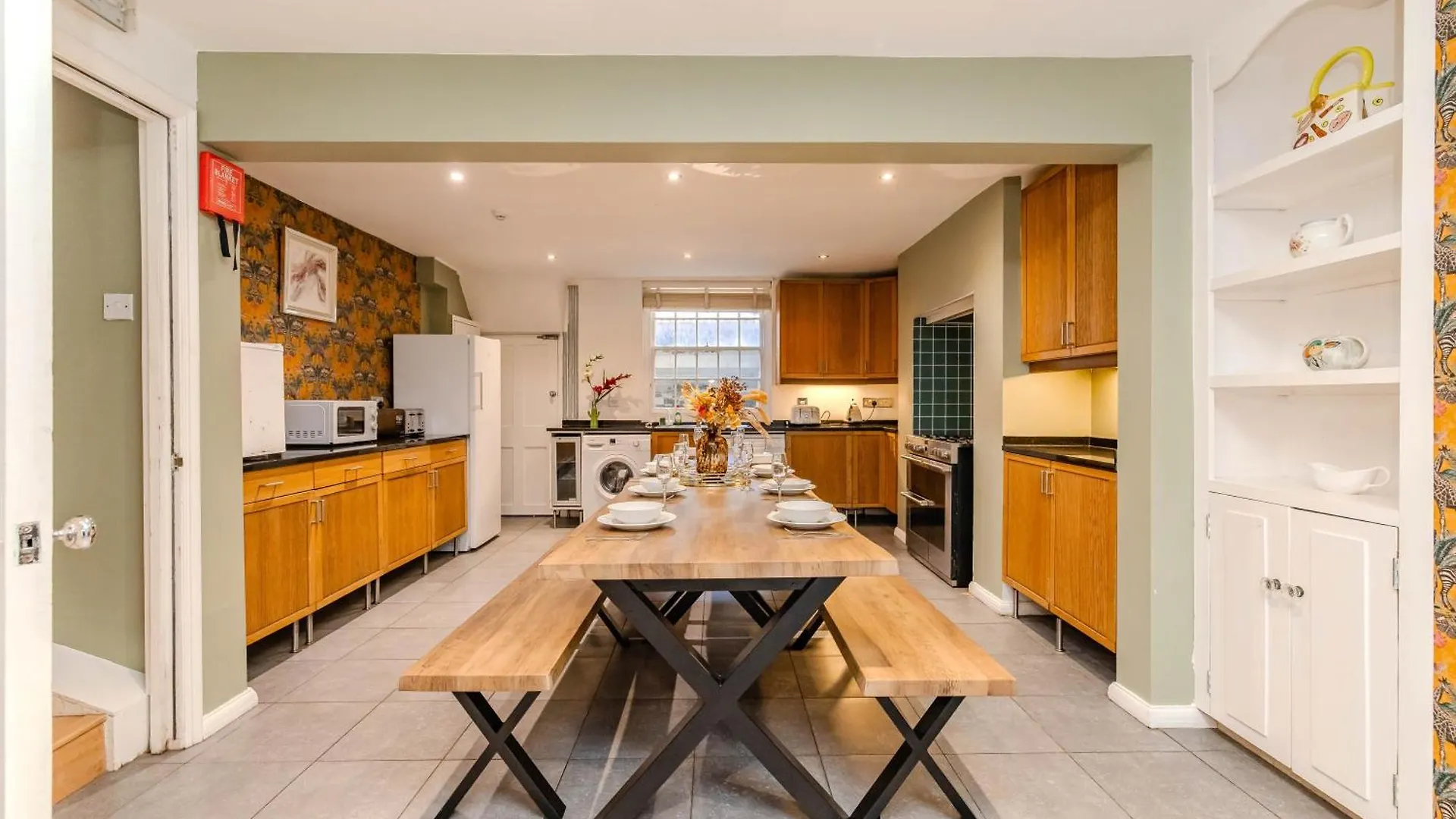 Perfect Big House Next To Brighton Beach Sleep 20