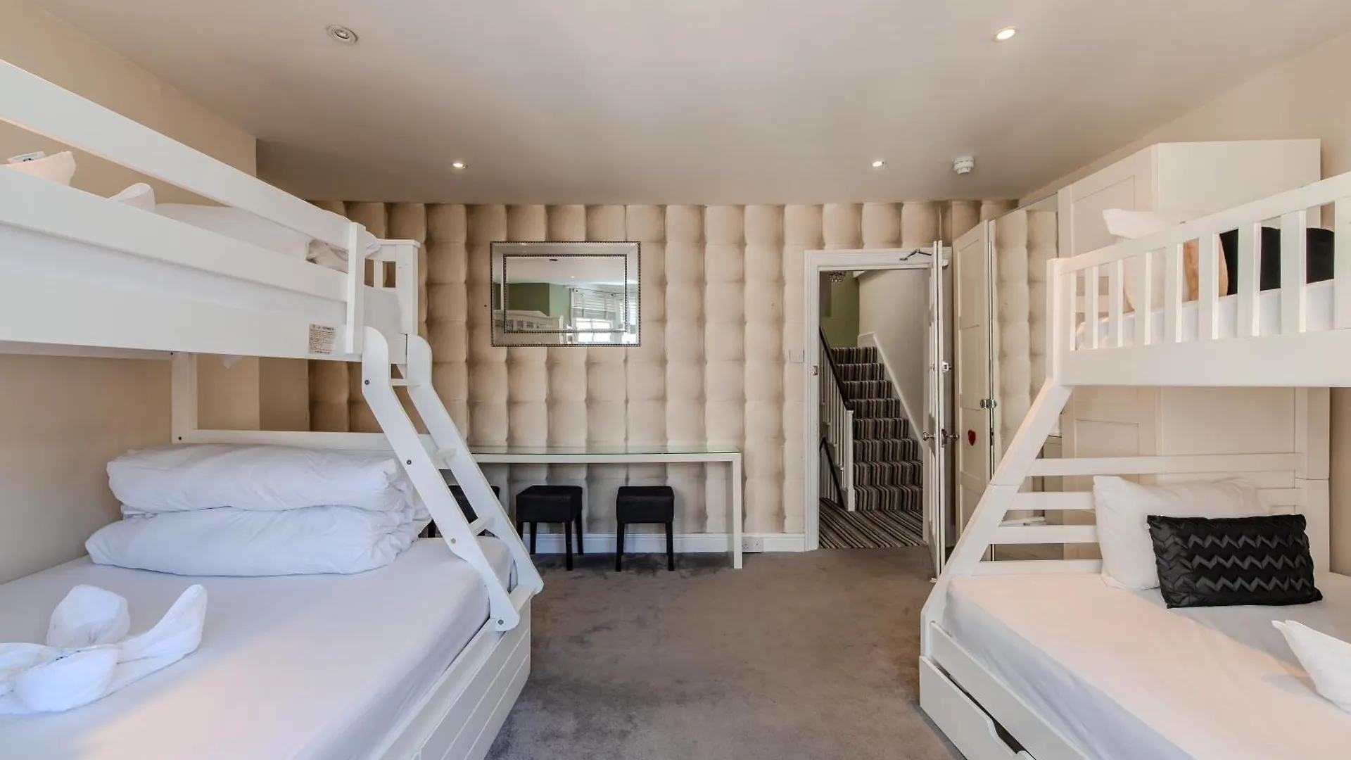 Perfect Big House Next To Brighton Beach Sleep 20 المملكة المتحدة